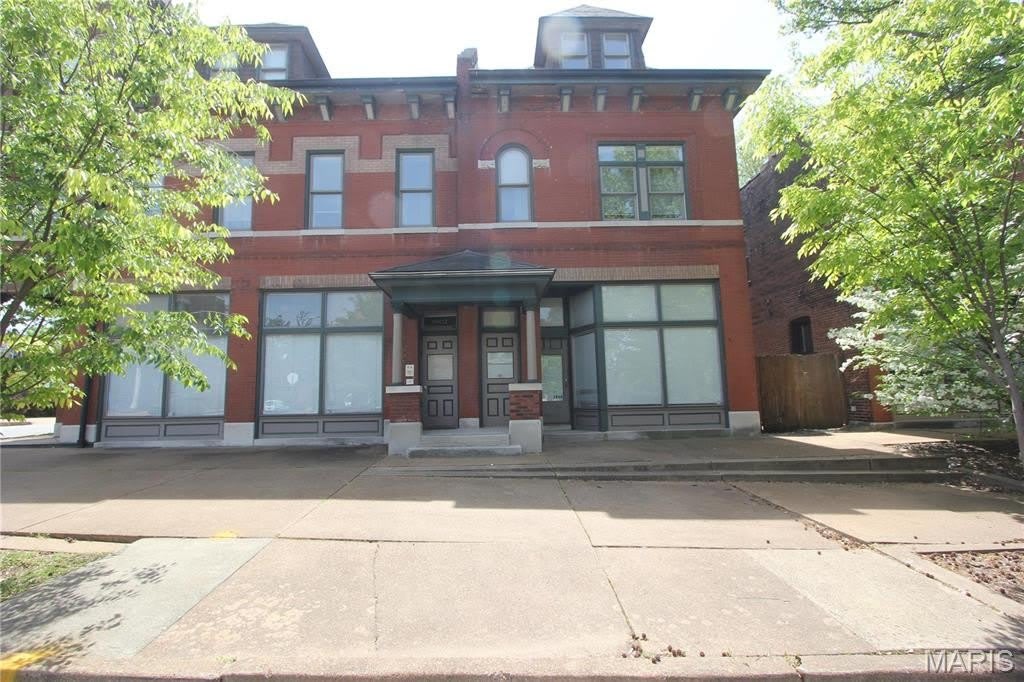 3904 Shenandoah Avenue