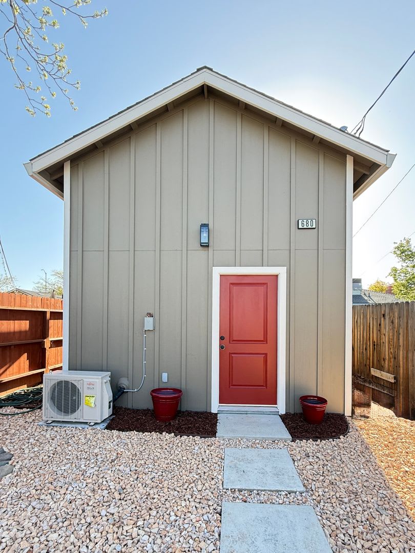 Modern Comfort Meets Smart Design – Brand New ADU in Lincoln!