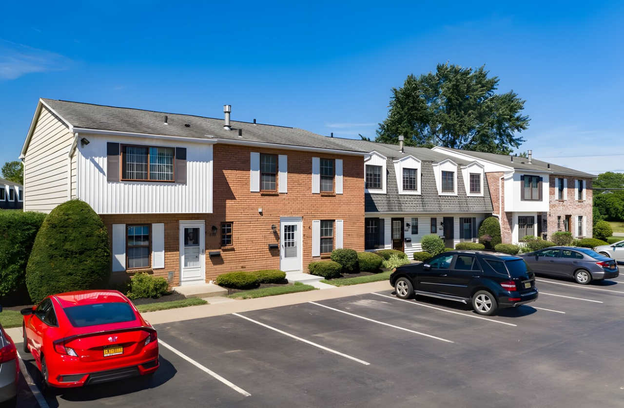 French Court Apartments