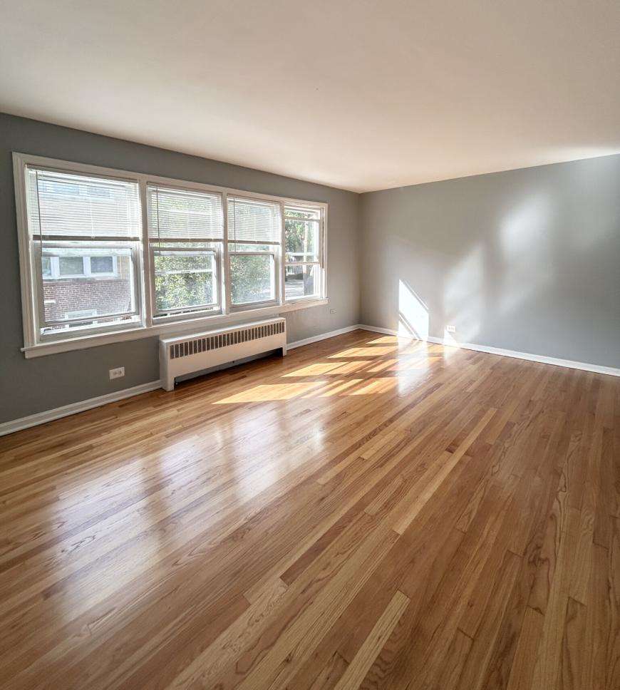 6719 North California