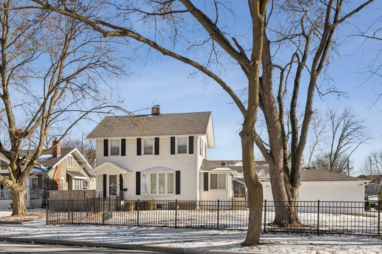 713 Warrenville Road