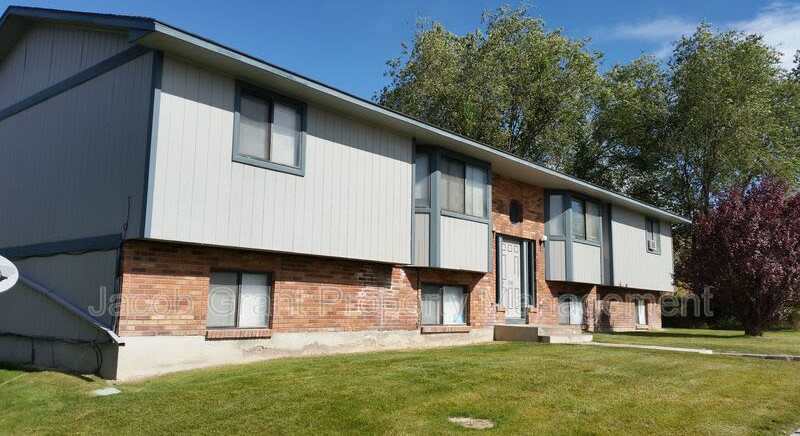 1930 Pocatello Creek Rd