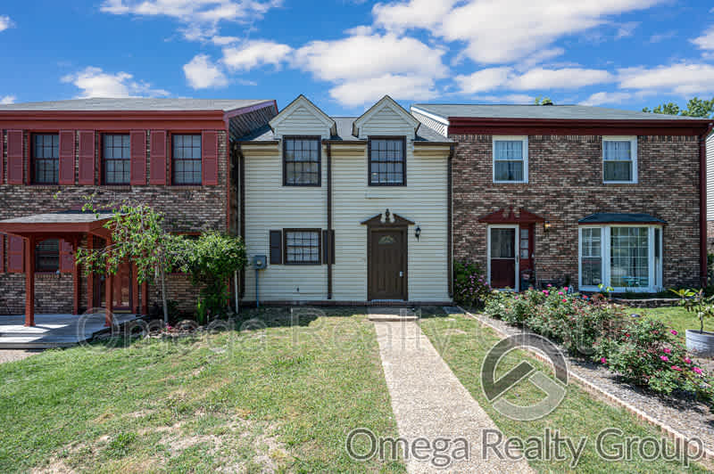 724 Cahaba Manor Trl