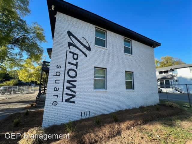 2300 & 2308 21st Avenue North / 2113 - 2119 23rd Street North Unit C32