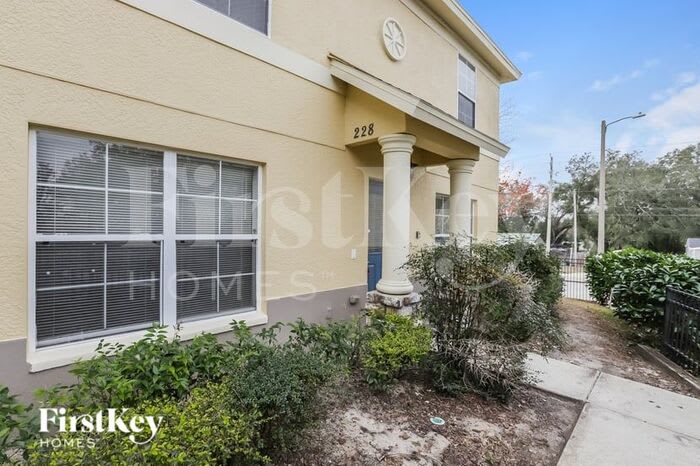 228 Drawbridge Lane