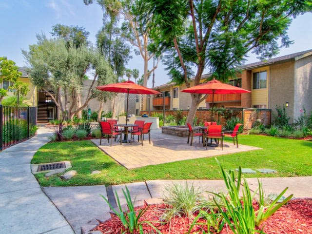 6701 De Soto Ave Unit A11