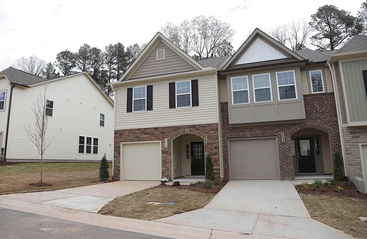 Immaculate End Unit Townhome in Research Triangle Park