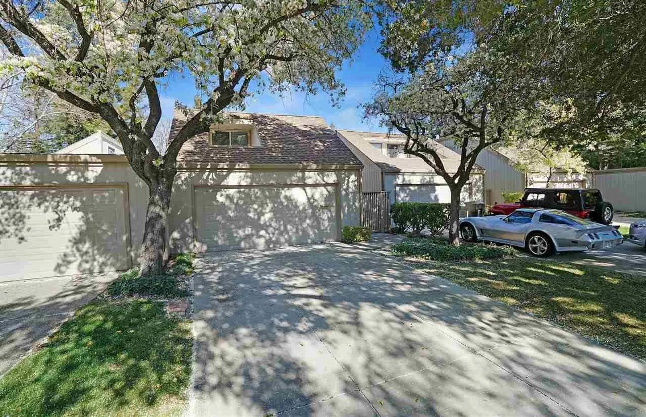 5351 Springdale Avenue