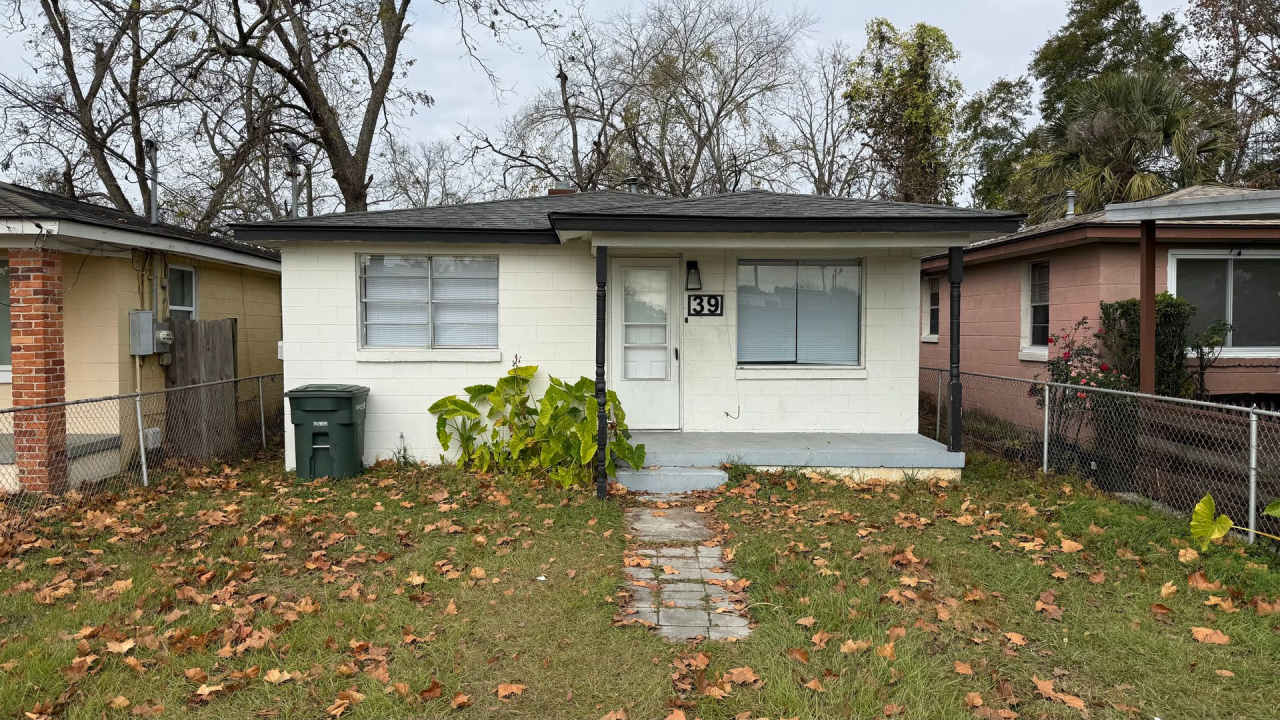 RATE DROP ALERT (was $1600/month)!