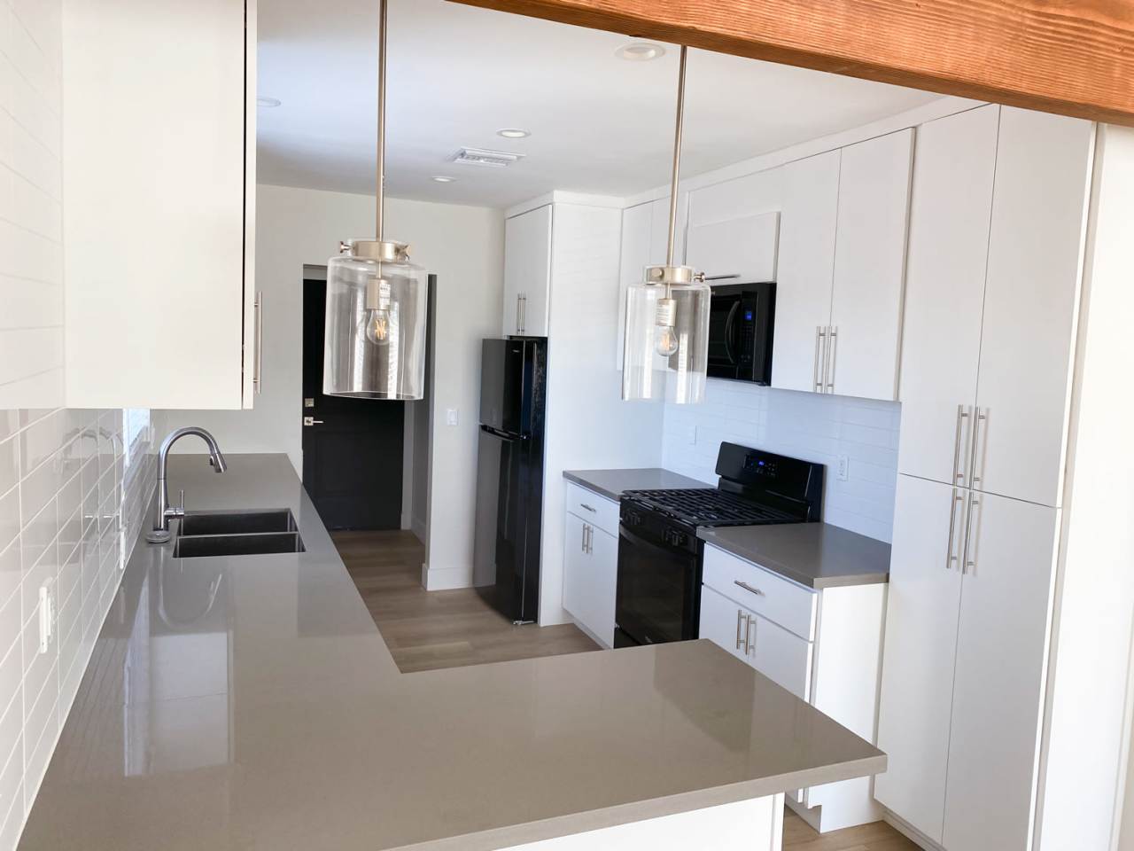 14859 Chatsworth Drive