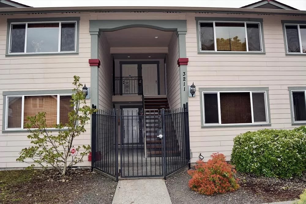 3211 Fawcett AveUnit #4