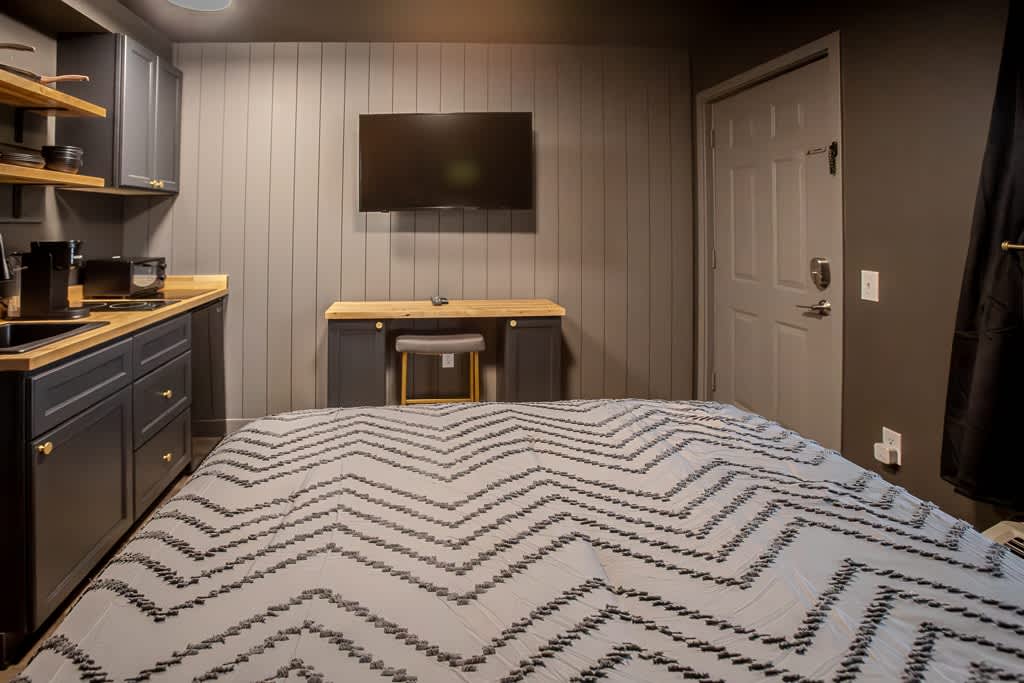 219 East Coeur D'Alene Lake Drive - 2