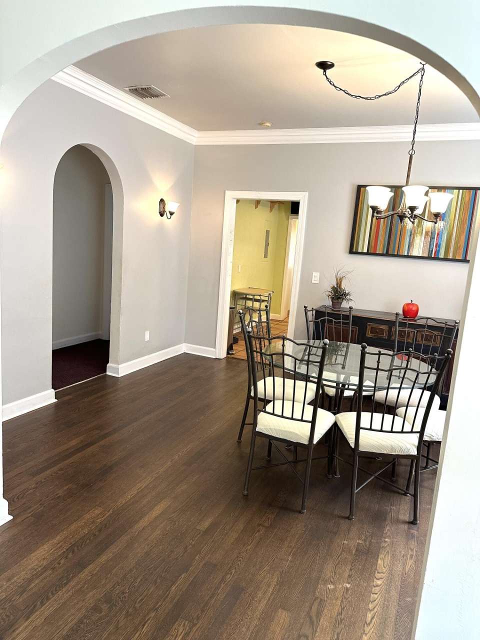 2416 Cherokee Avenue