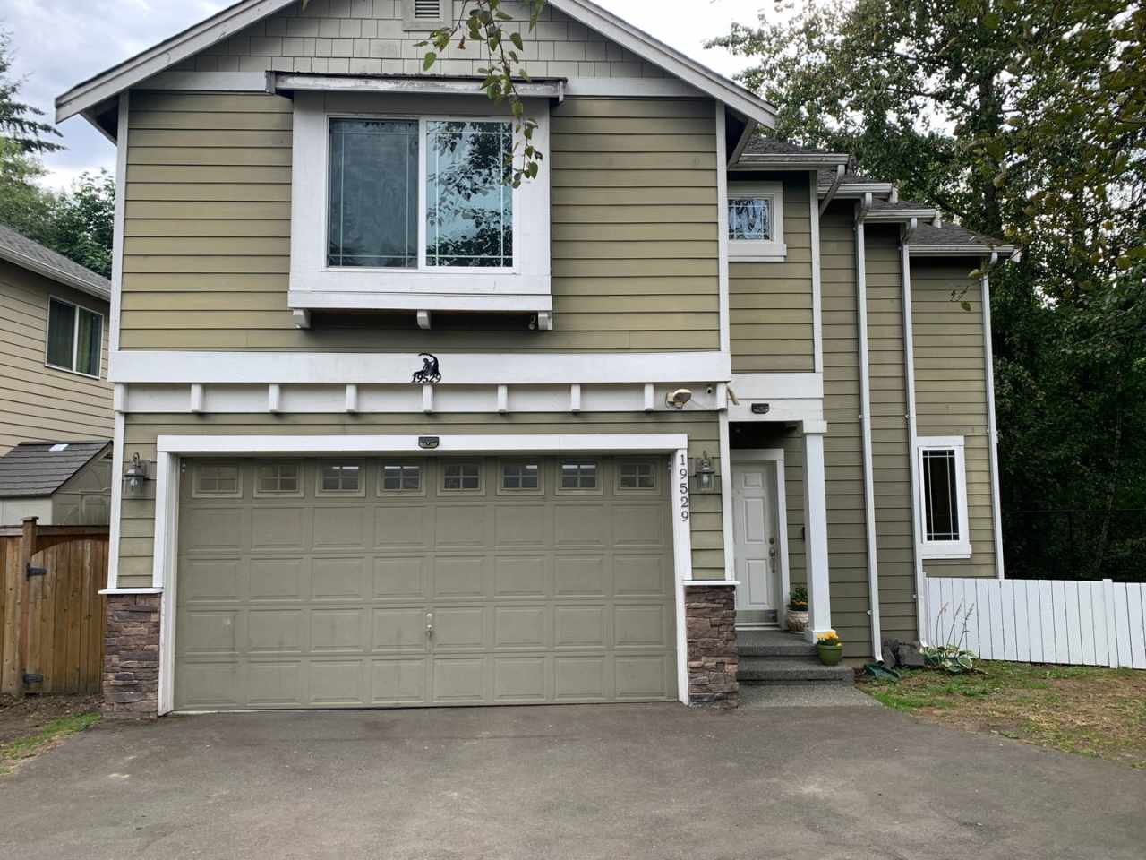 House for RENT: Lynnwood/Brier 3 br - 2.5 bath Dogs OK