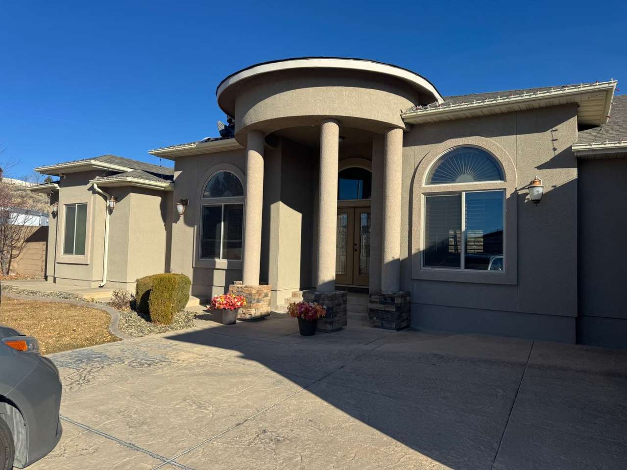 Premium home over looking the elko golf course.