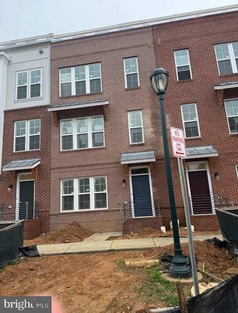 4033 ODESSA SHANNON Way