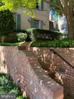 5201 WESTBARD AVENUE