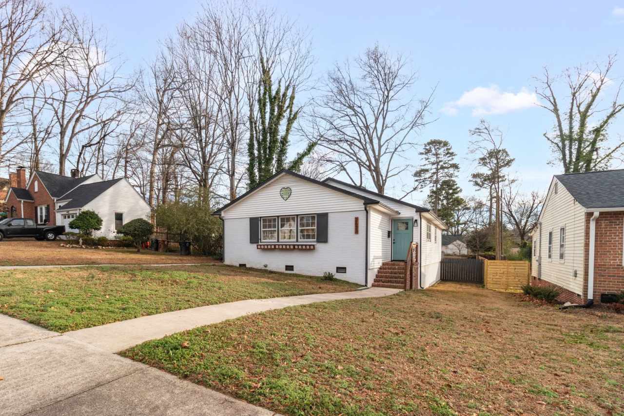 Lindley Park Rental!