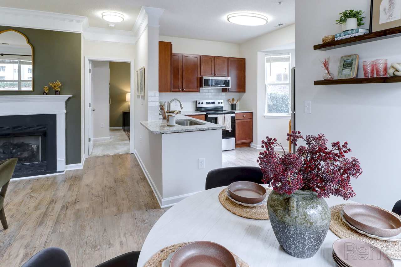 Muirfield Village Apartments