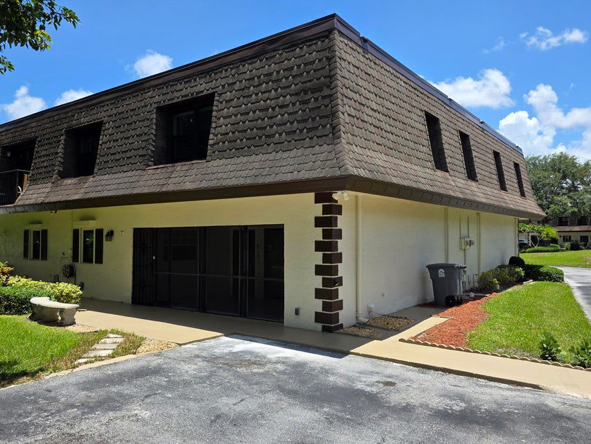 9460 Southwest 61st Way