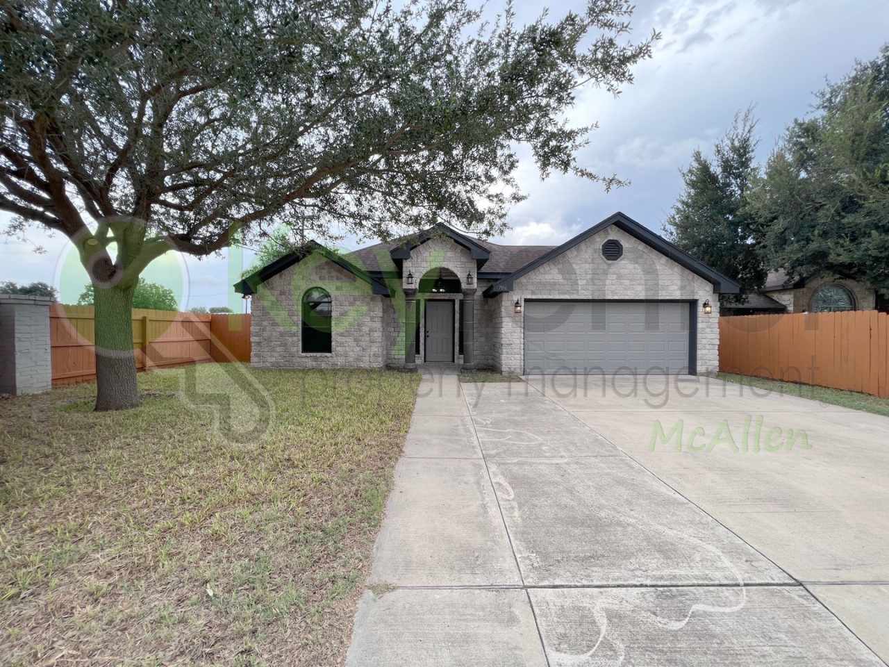 Beautiful 3b /2 bath home in McAllen