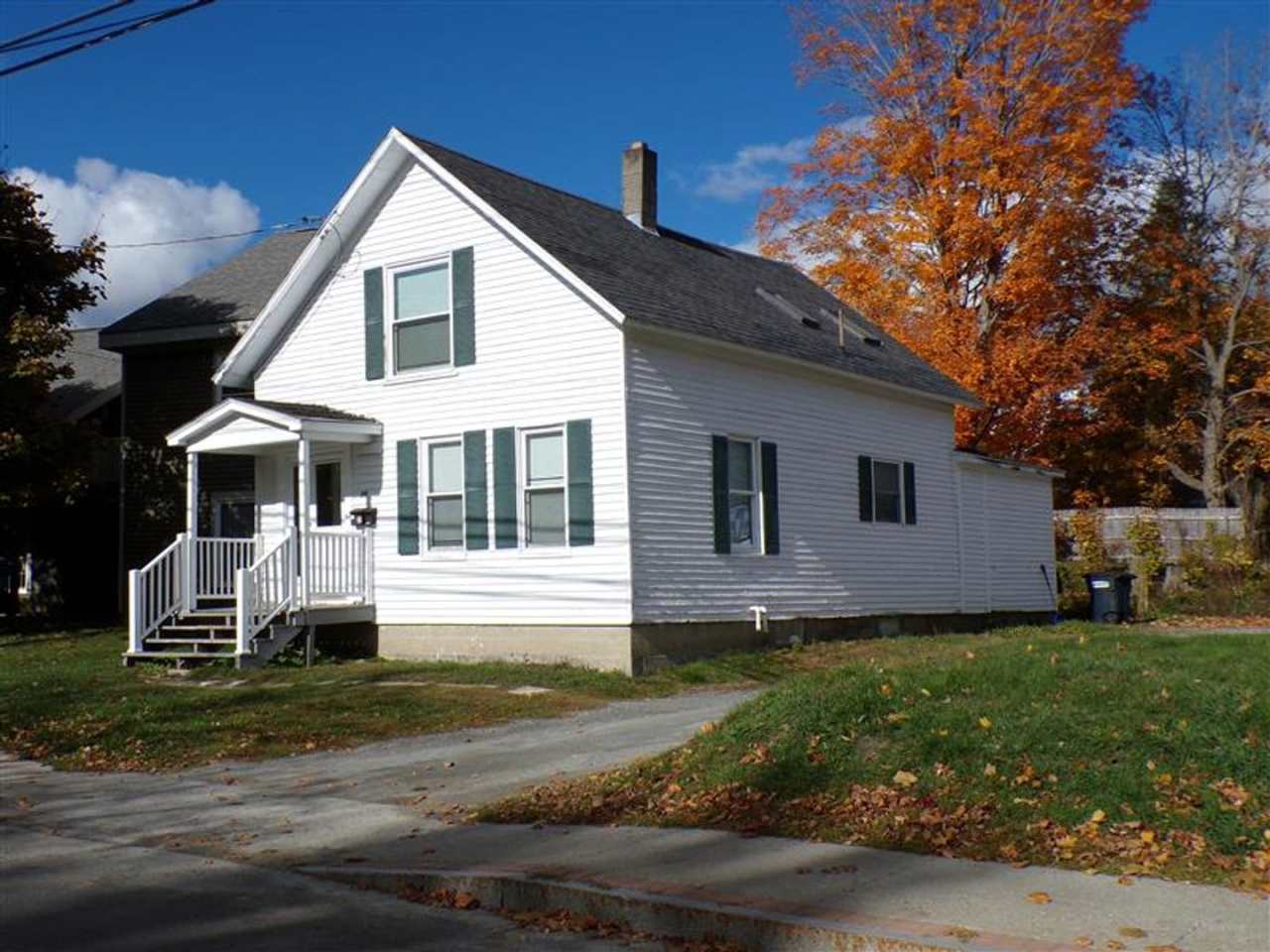 26 Pine Street, Orono ME