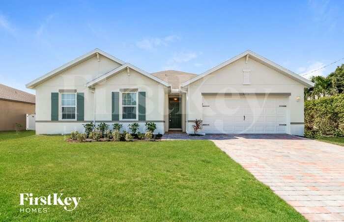 3016 Southwest 23rd Place