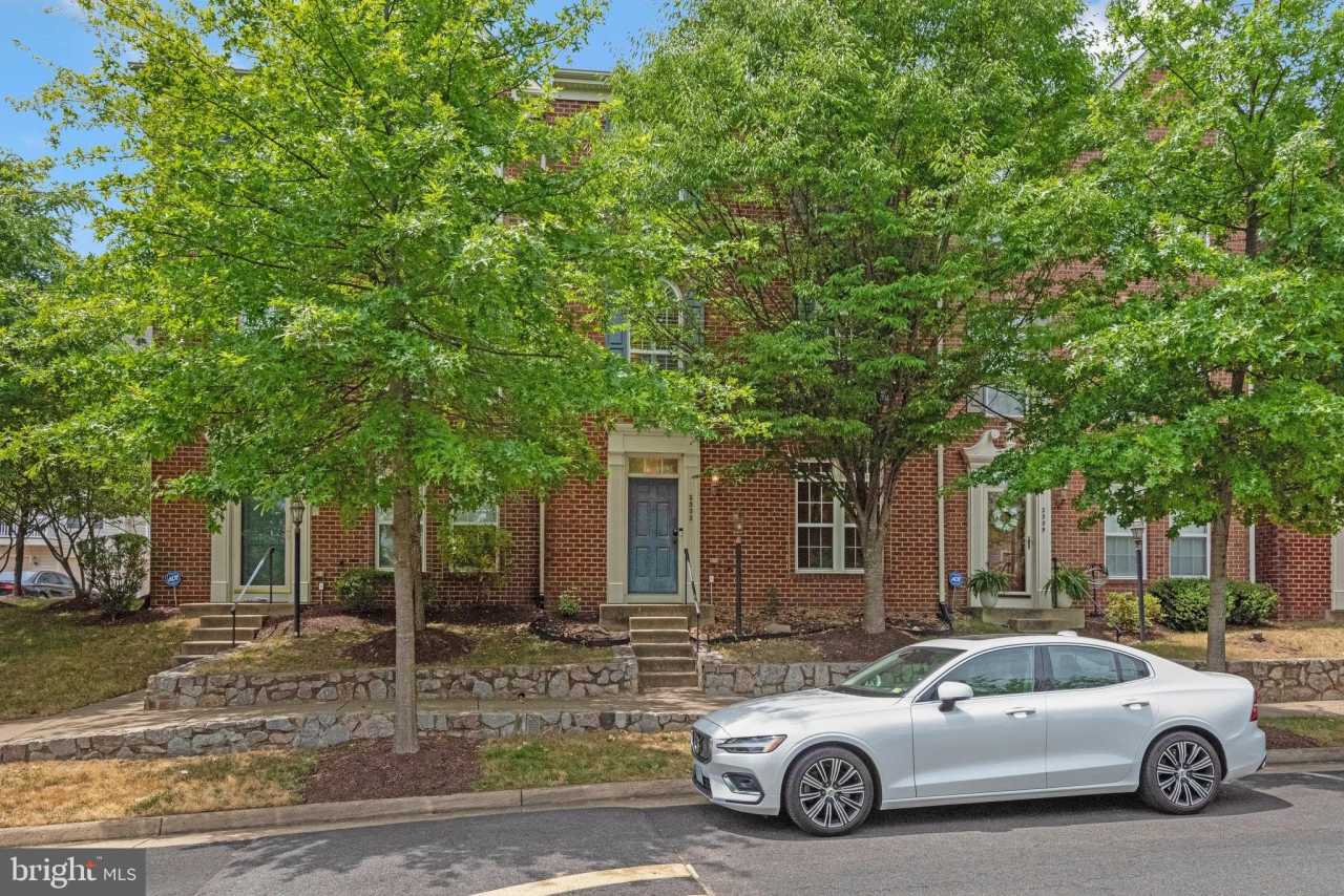 2303 POTOMAC CLUB PARKWAY