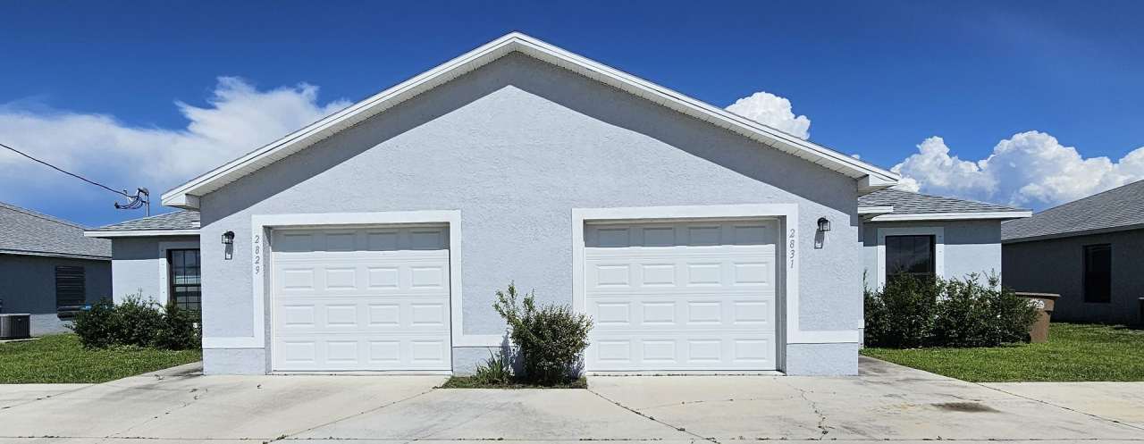 Spacious 3-Bedroom, 2-Bath Duplex in Cape Coral