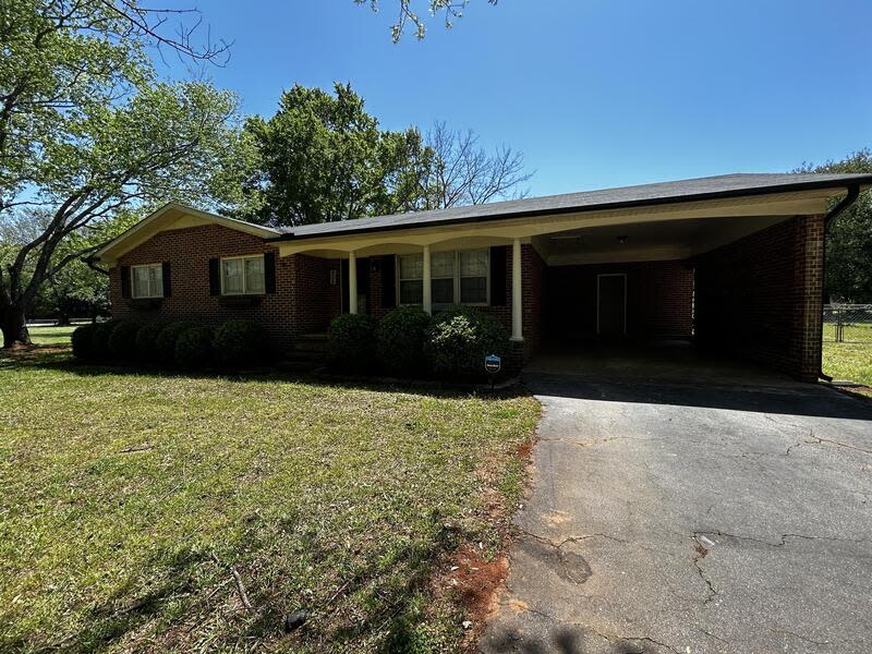 418 Bishops Branch Road