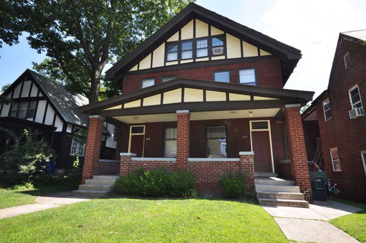 2074-2078 Summit Street