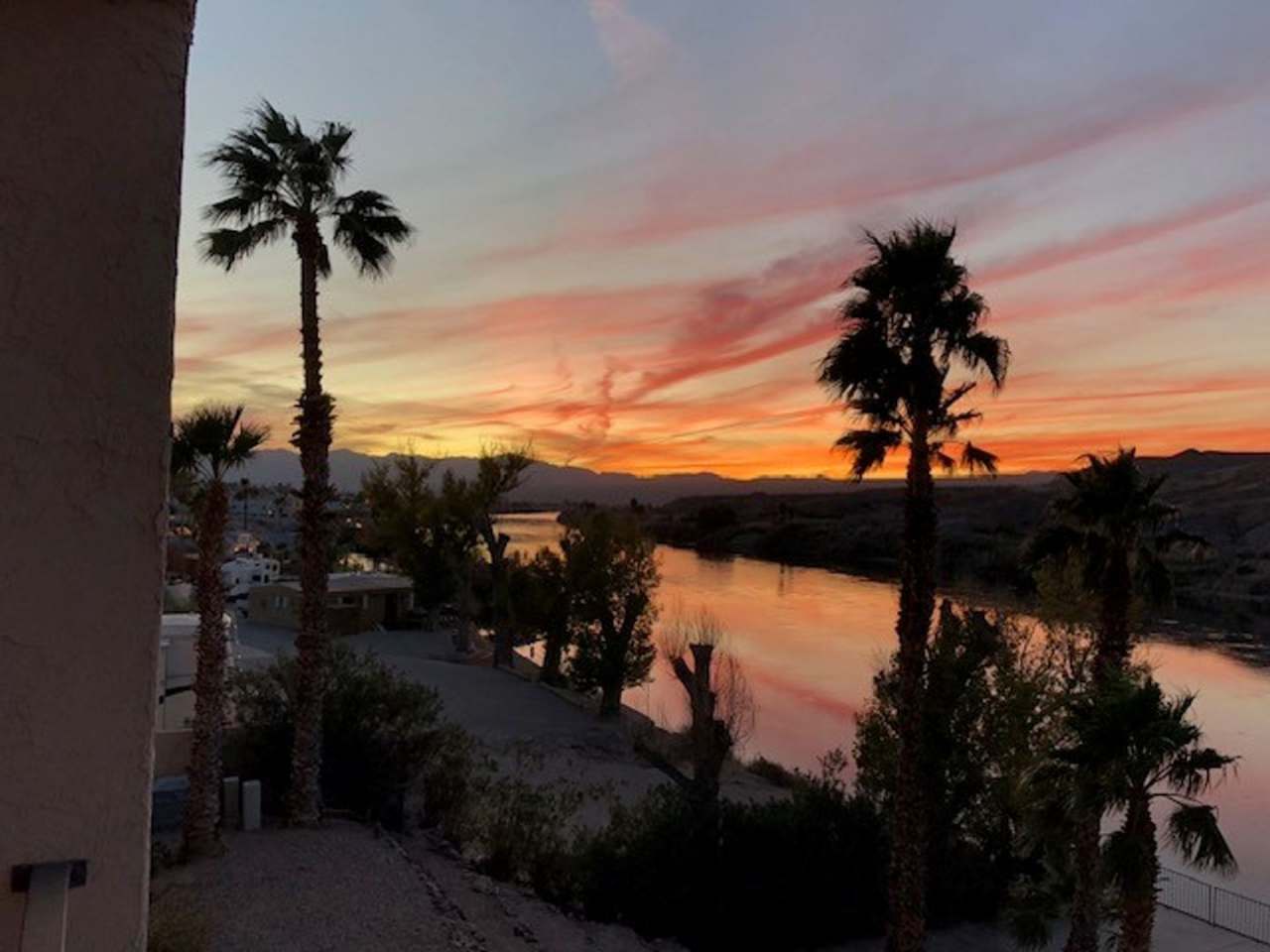 2 BR WATERFRONT Fully Furnished/Utilities Included!! BEST SUNSET VIEW