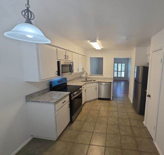 1104 Columbia Avenue