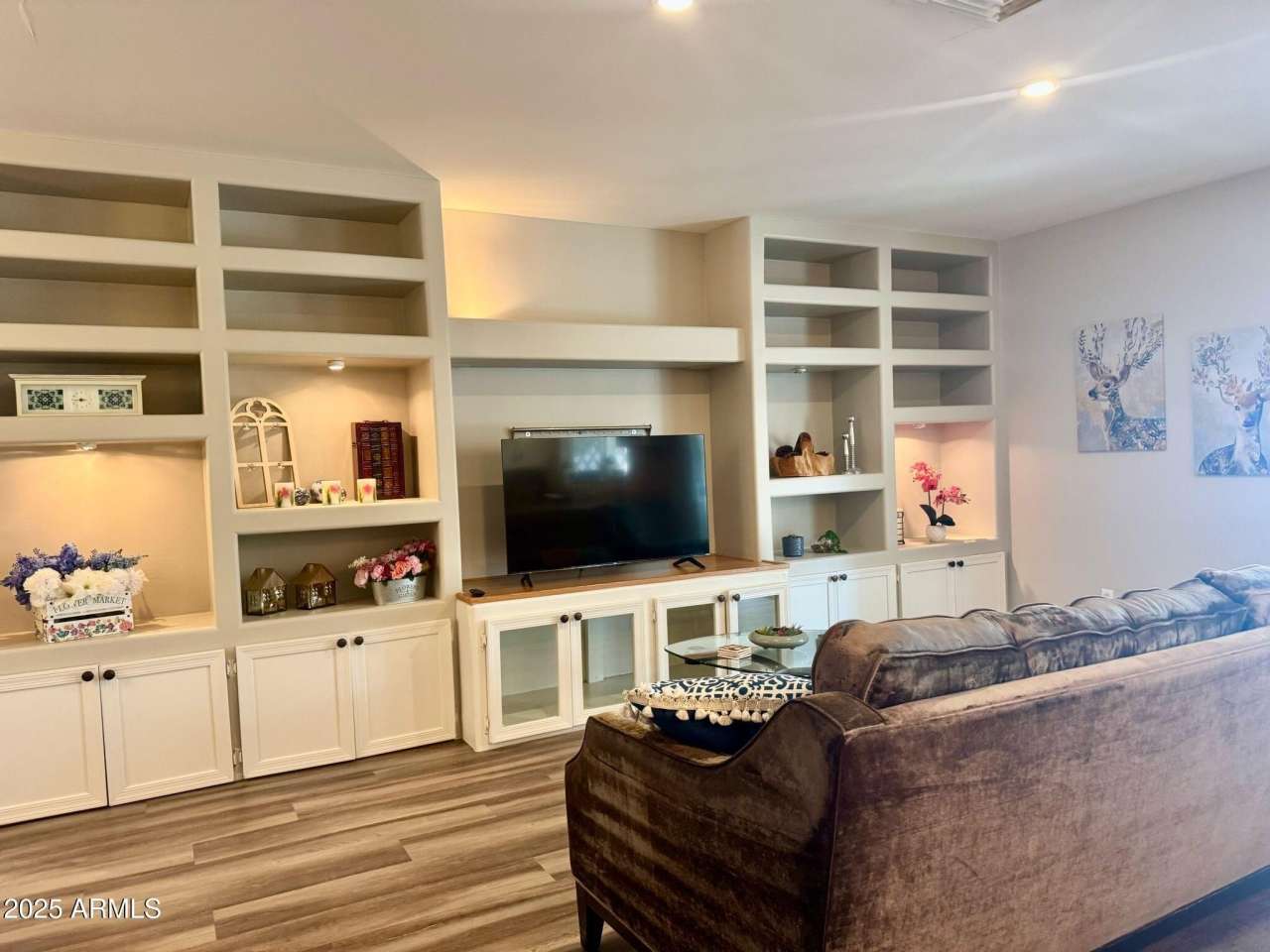 10699 E MESCAL Street