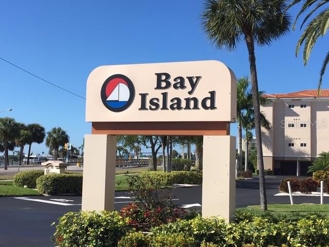 7625 SUN ISLAND DRIVE S