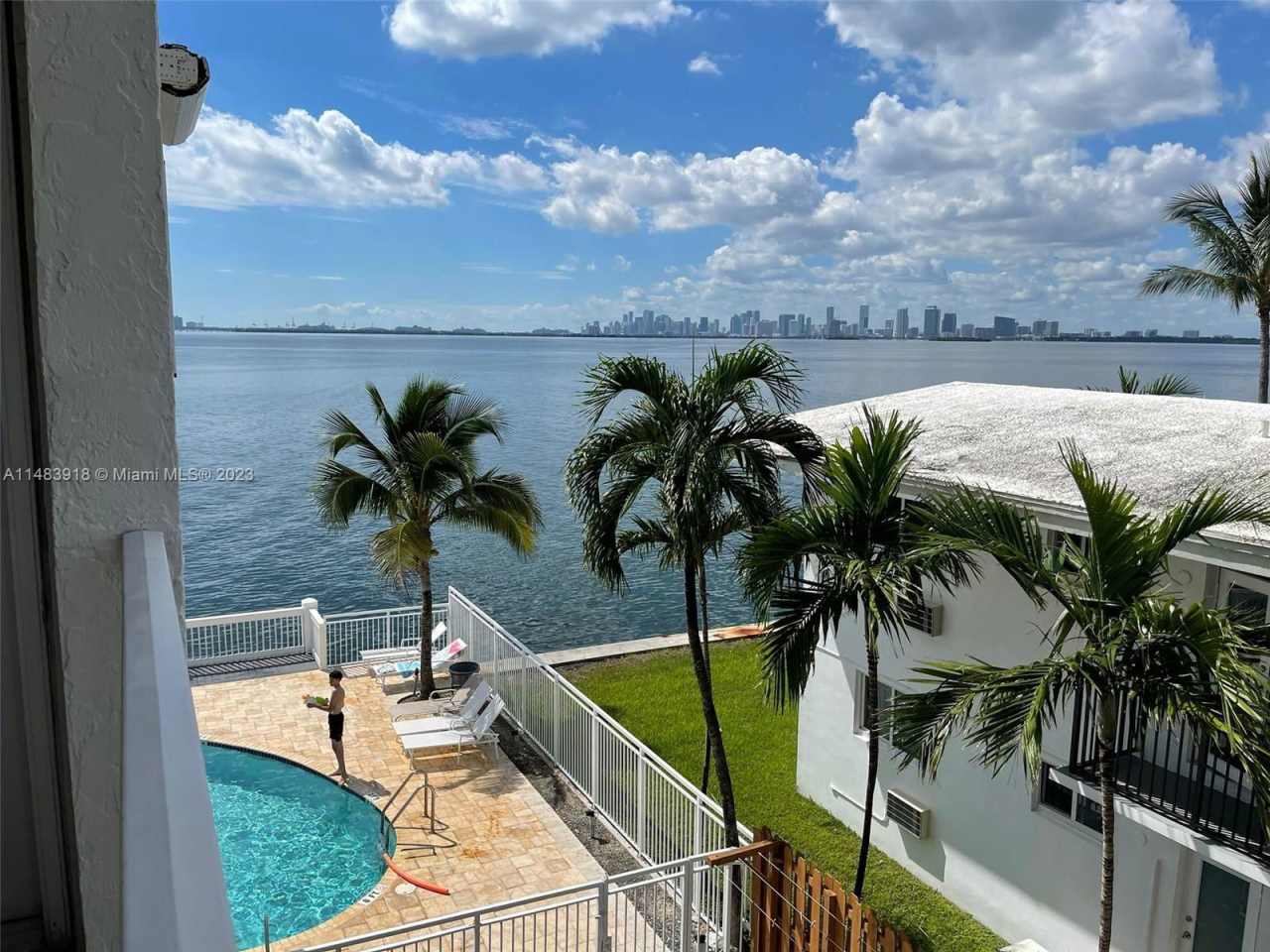 1790 South Treasure Drive