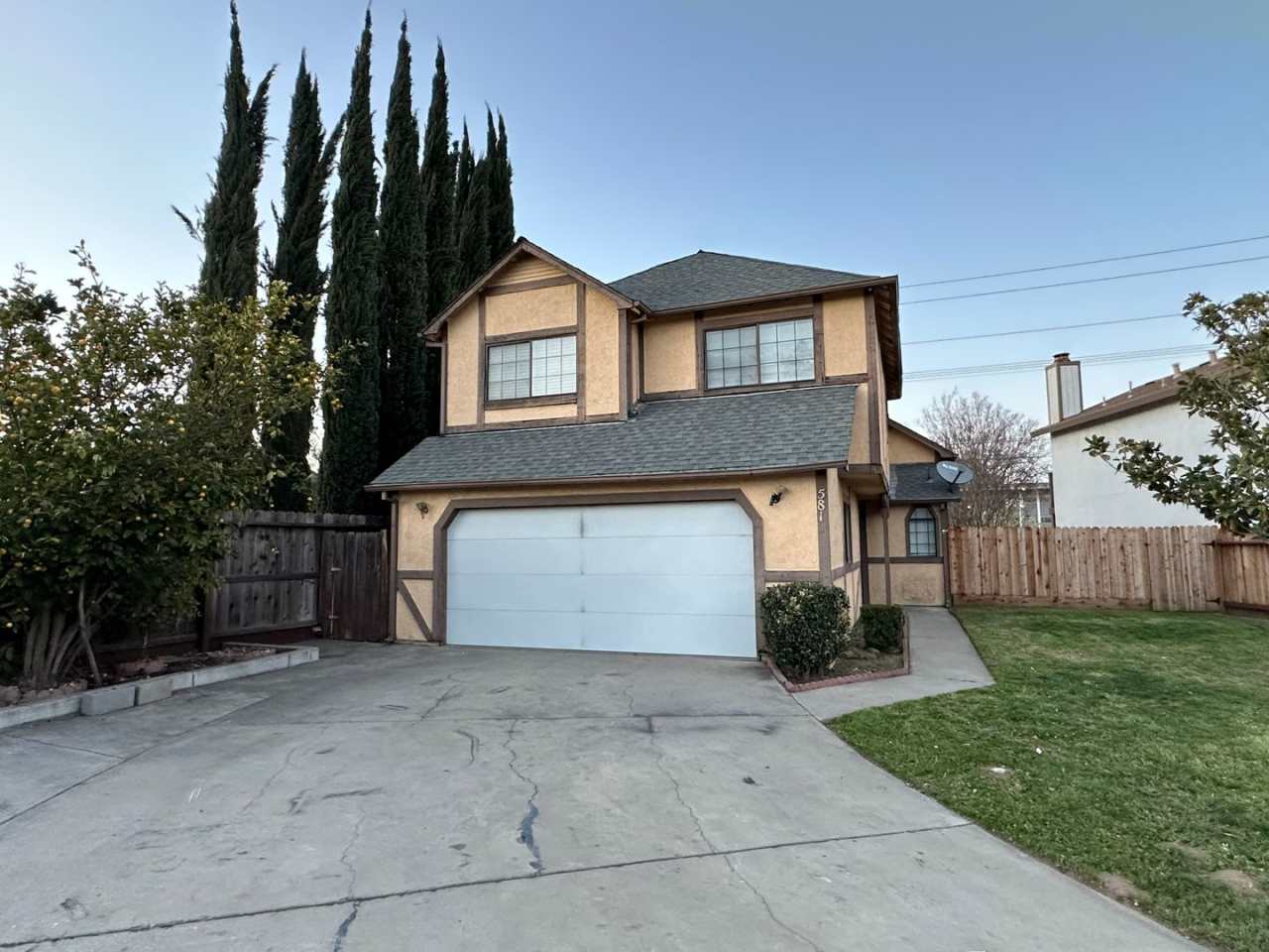 Cul de sac location. Walking distance to CSU Stanislaus