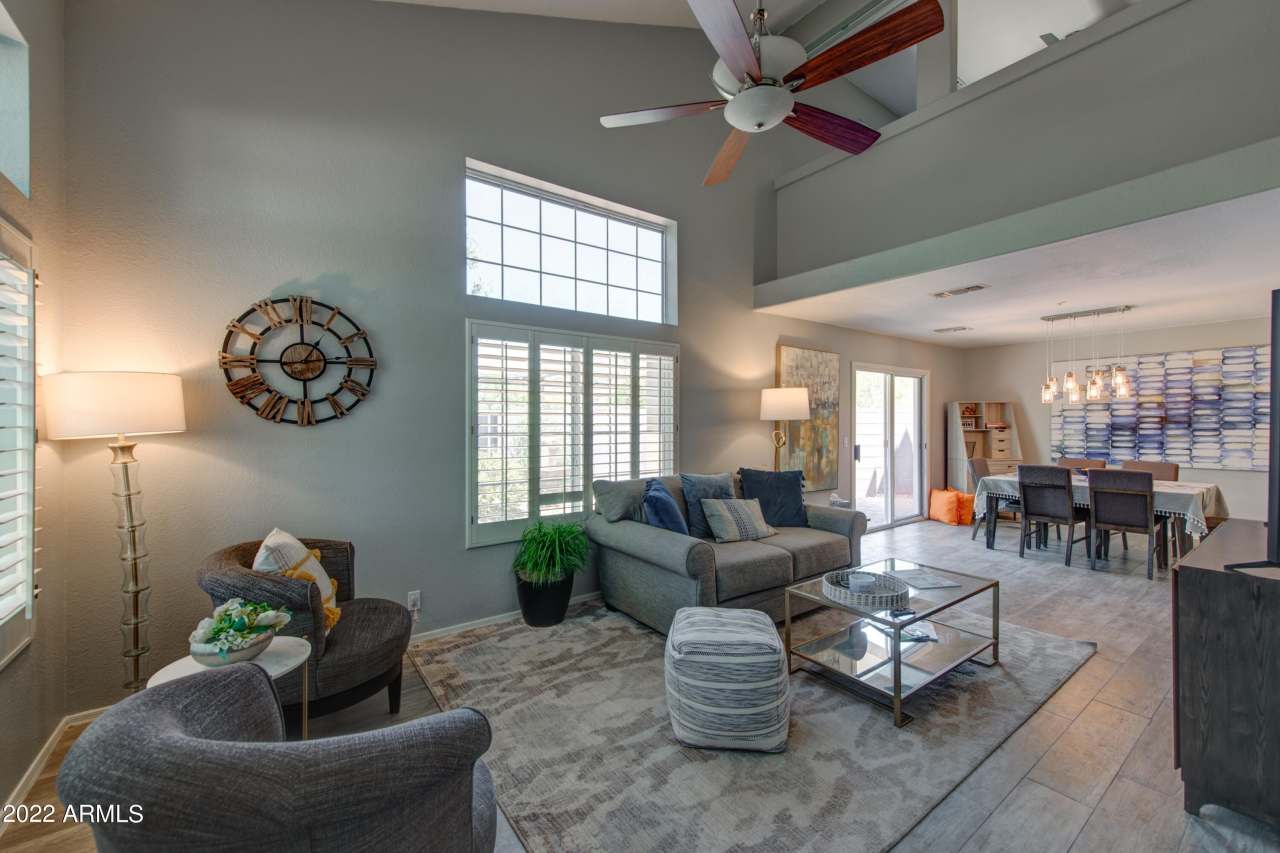 15550 N Frank Lloyd Wright Boulevard unit: 1061