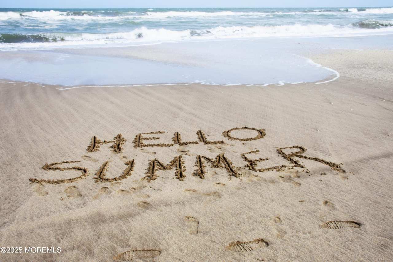 104 5th Avenue unit: Up