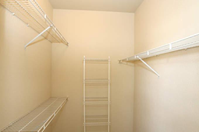 1506 S Interstate 35, #2294