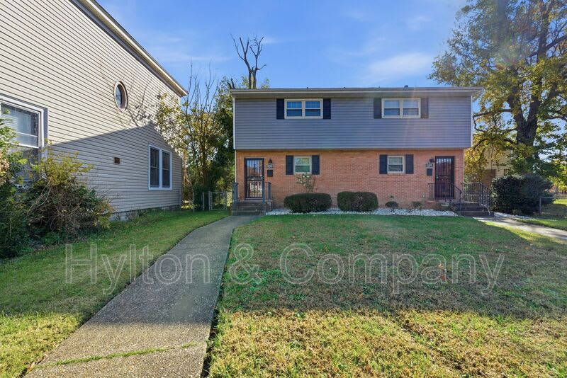 3203 Delaware Avenue