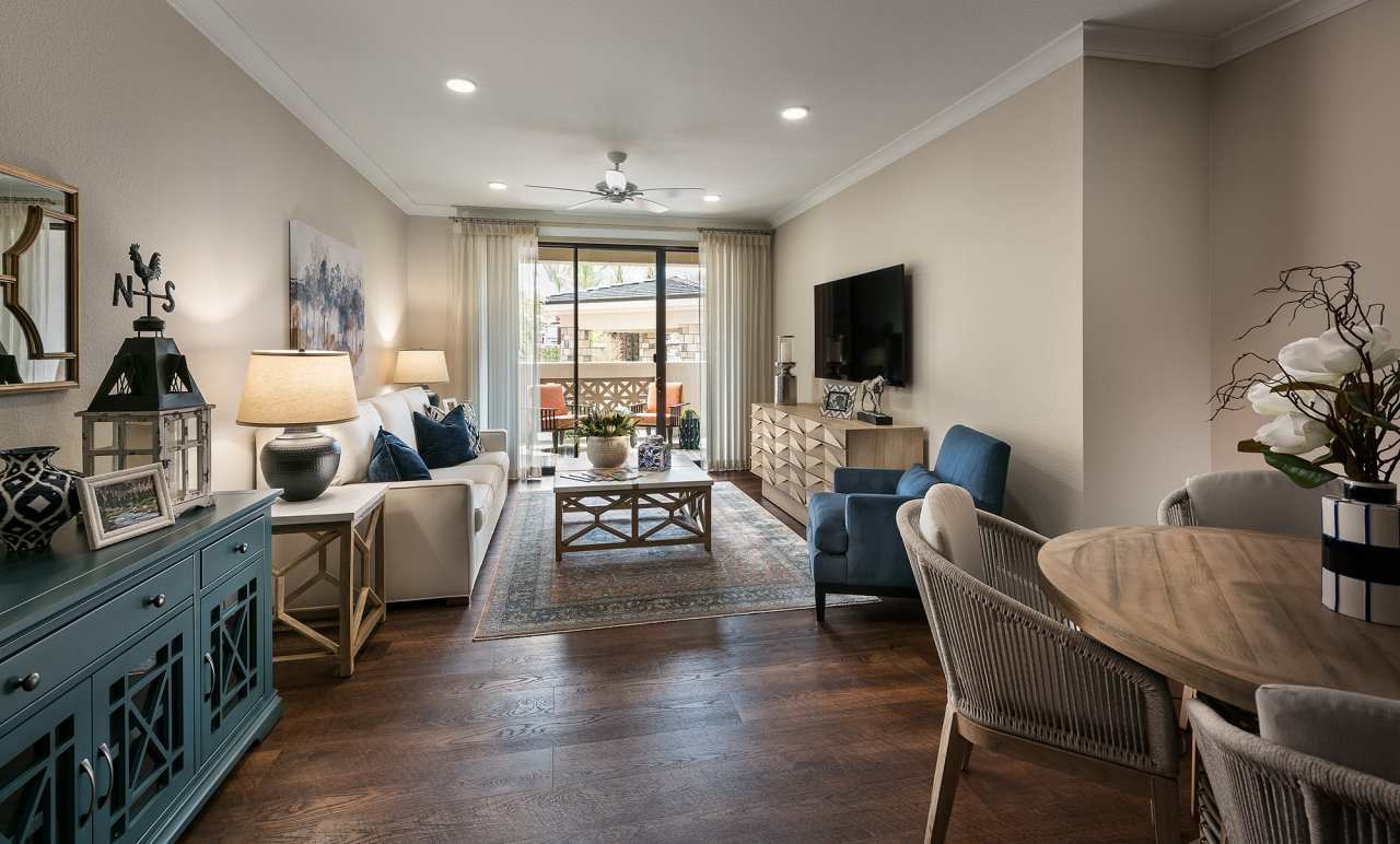 San Artes by Mark-Taylor