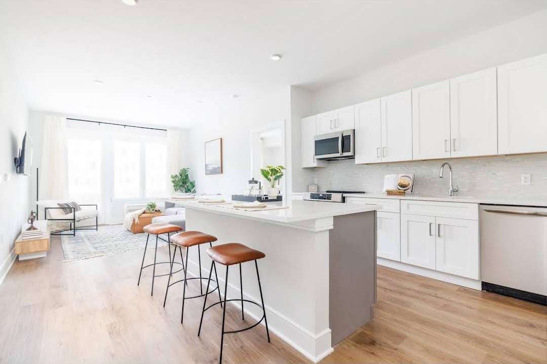 1038 John F. Kennedy Blvd