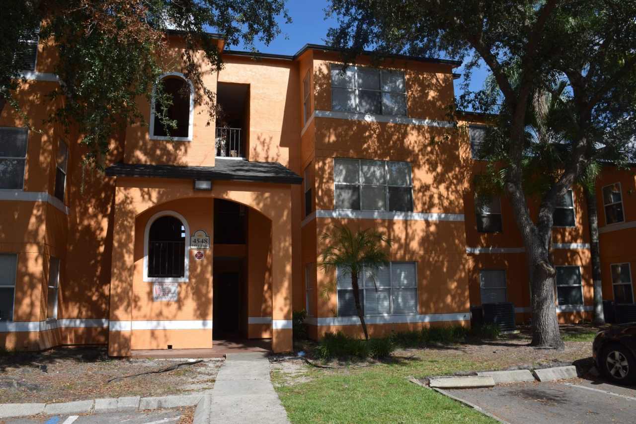 Sign a lease on or before December 29, 2025, and receive 50% off the second month’s rent!”, Prime Location in Orlando! Gated Community! Amenities Included!