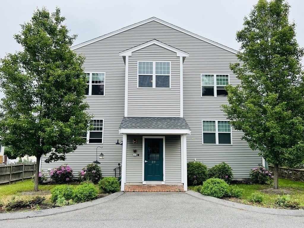 39 Athens St unit: 1