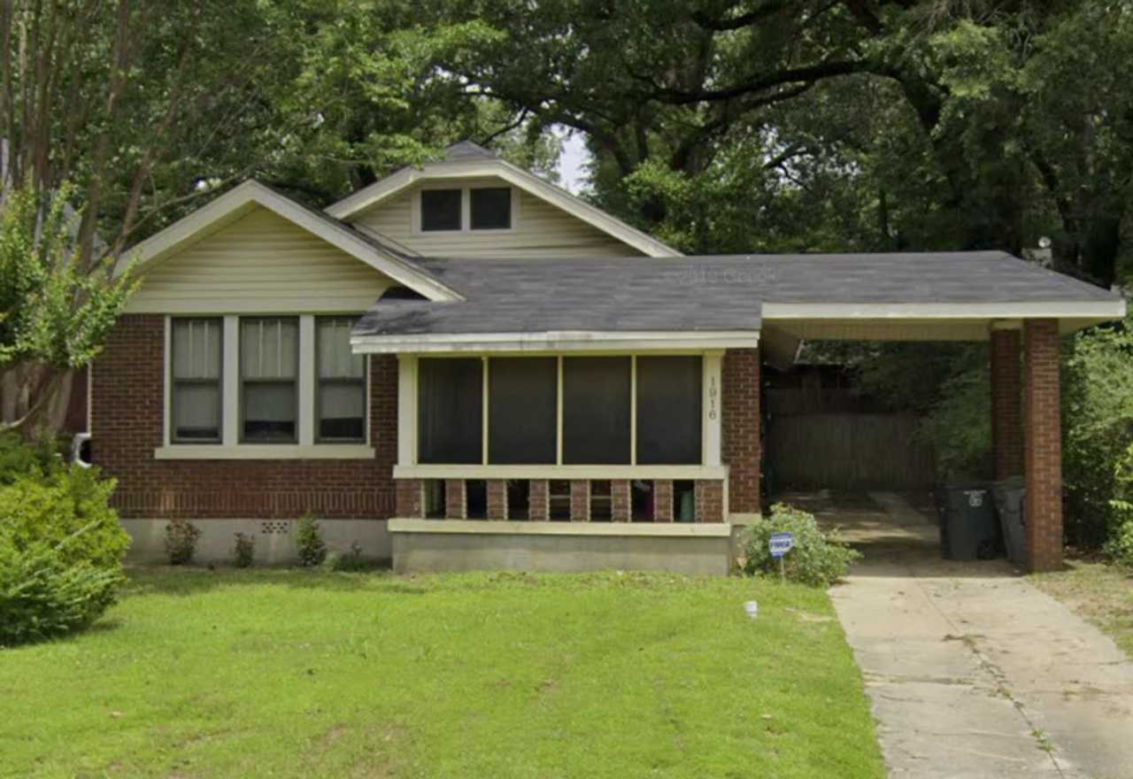 Classic Memphis Charm