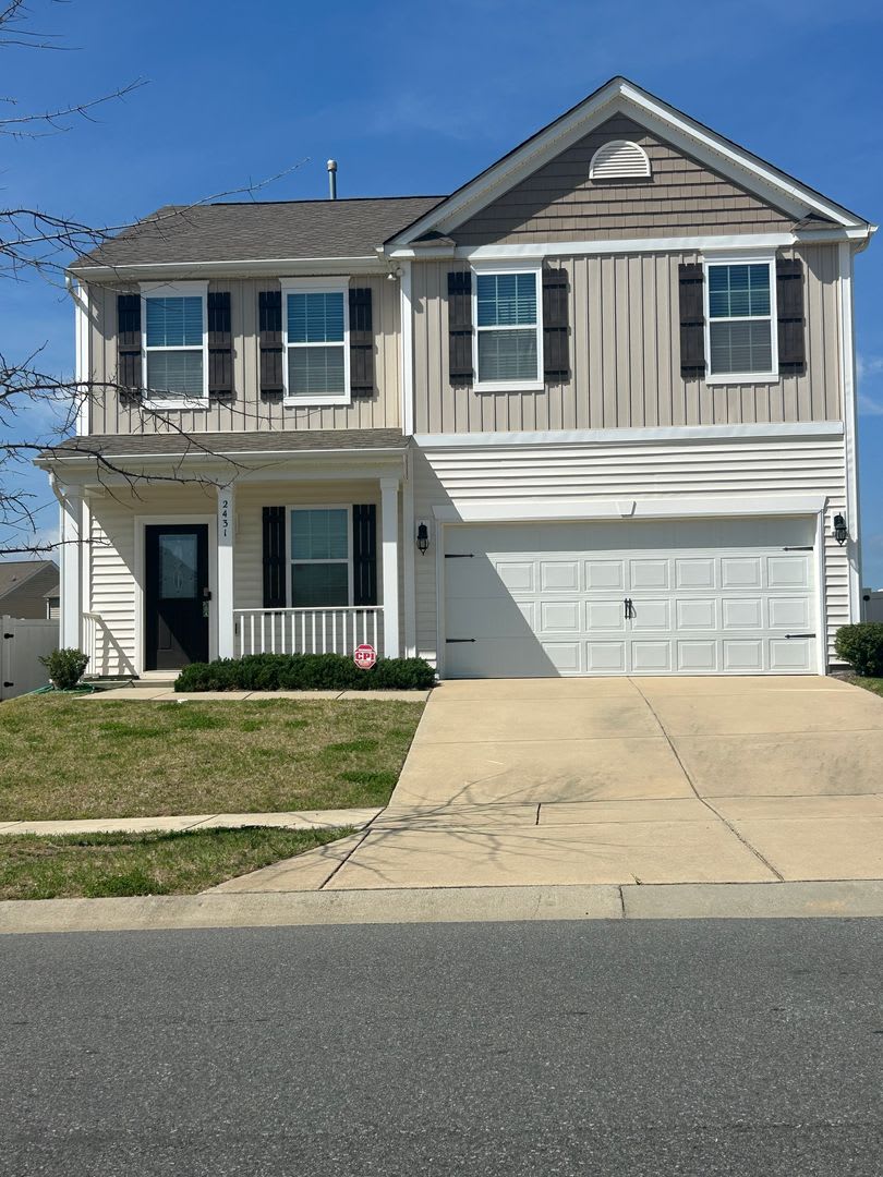 Beautiful 3-Bed, 2.5 Bath Home with Open Floorplan  Modern Upgrades