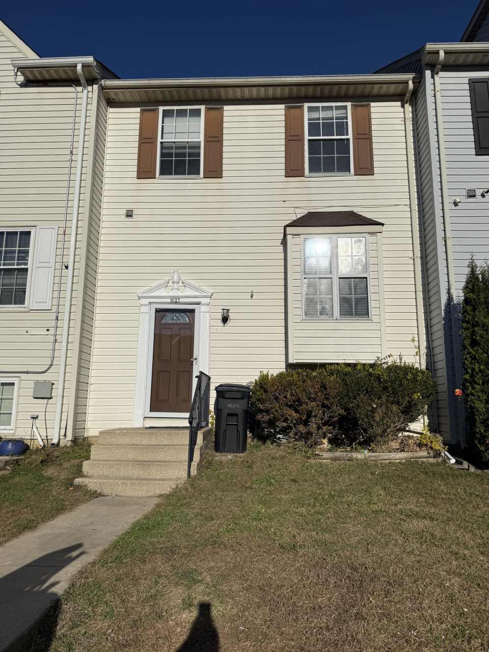 1027 Pirates Court - 1