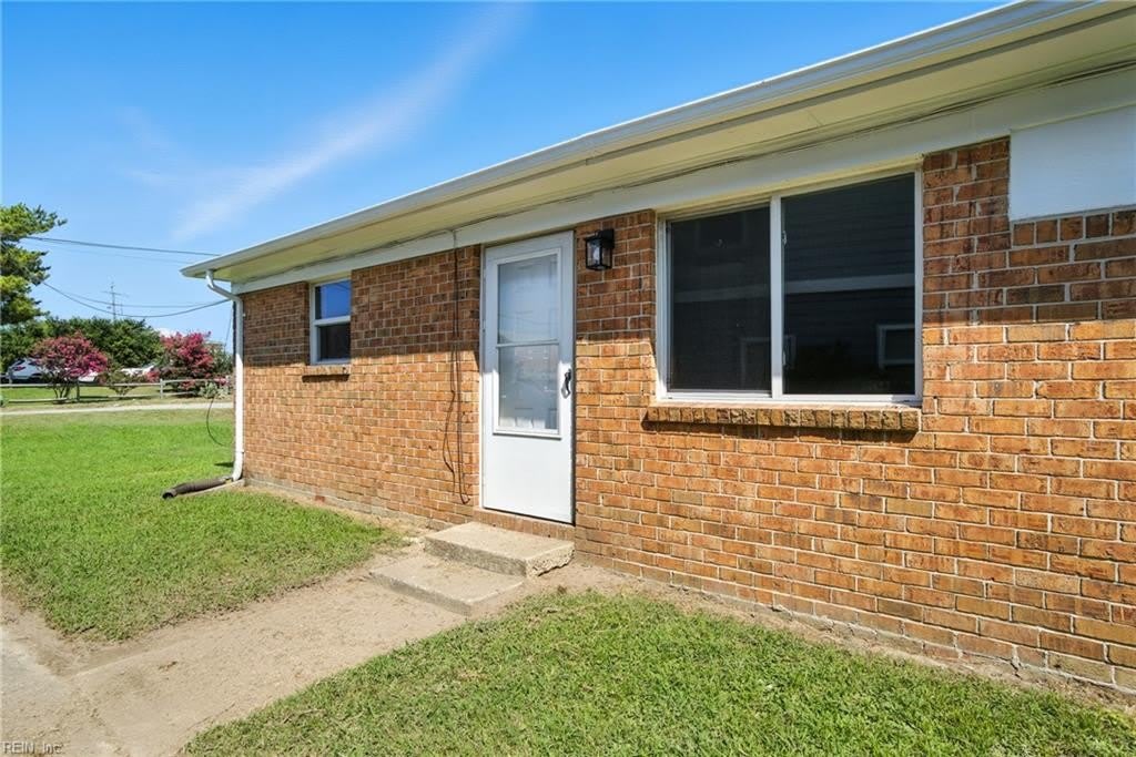 4425 Ocean View Avenue