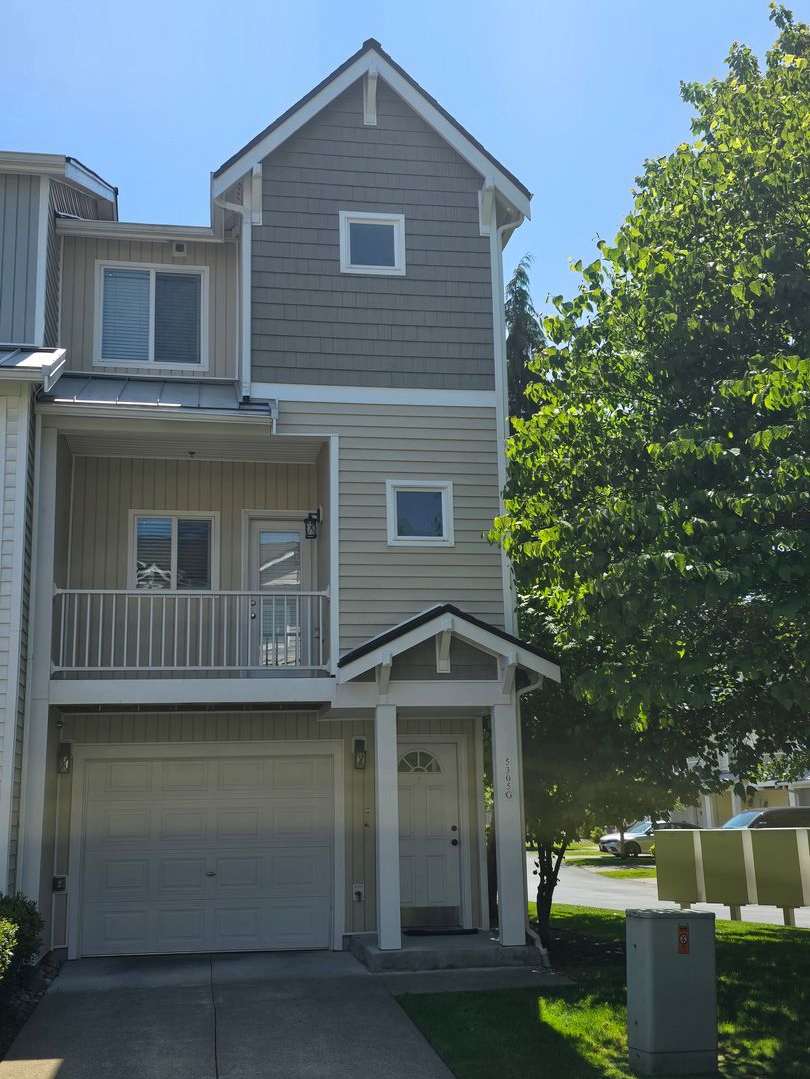 Possibly the Nicest  Most Convenient Townhome!